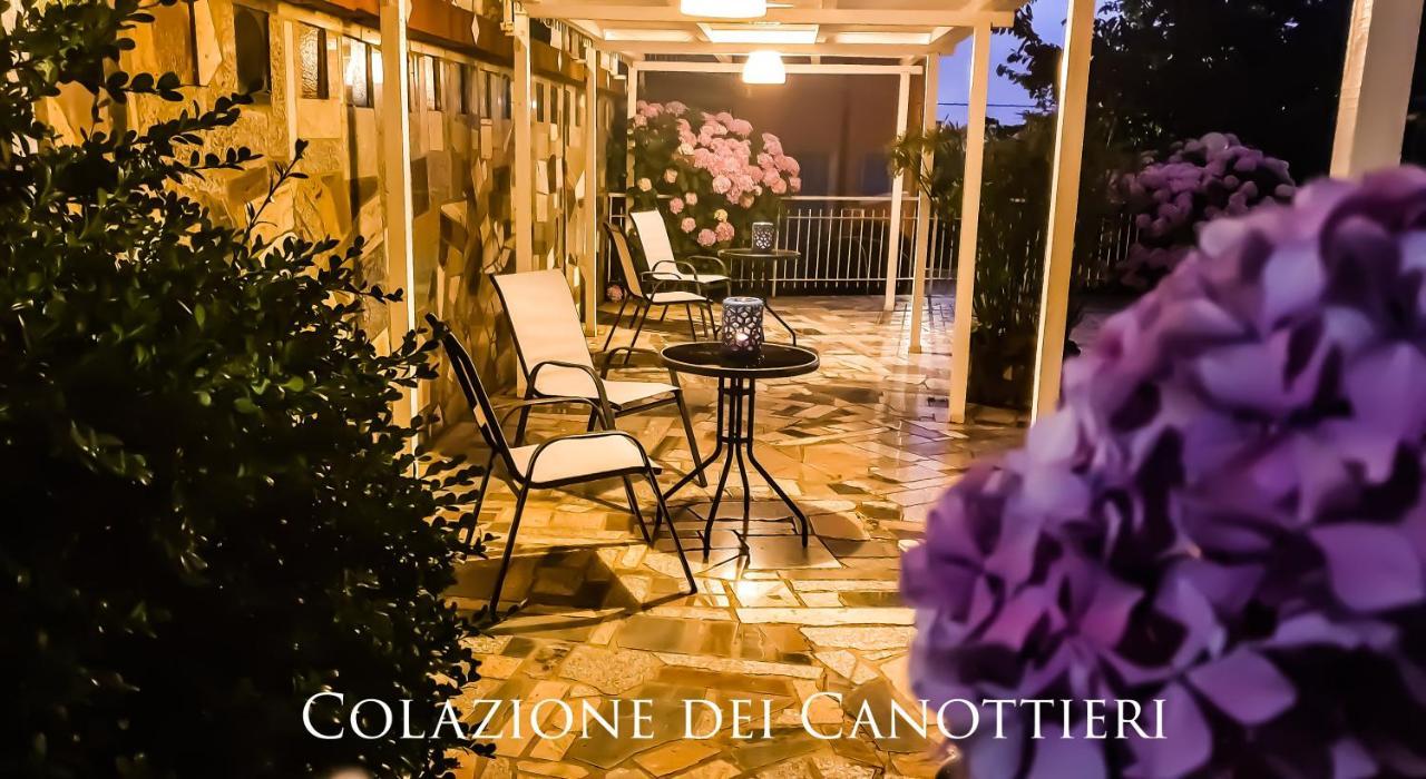 Colazione Dei Canottieri Bed & Breakfast Lago  Exterior photo